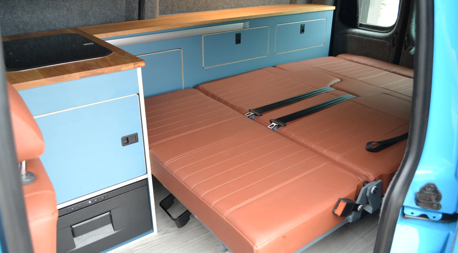 Meet Scotty Bed Shot
